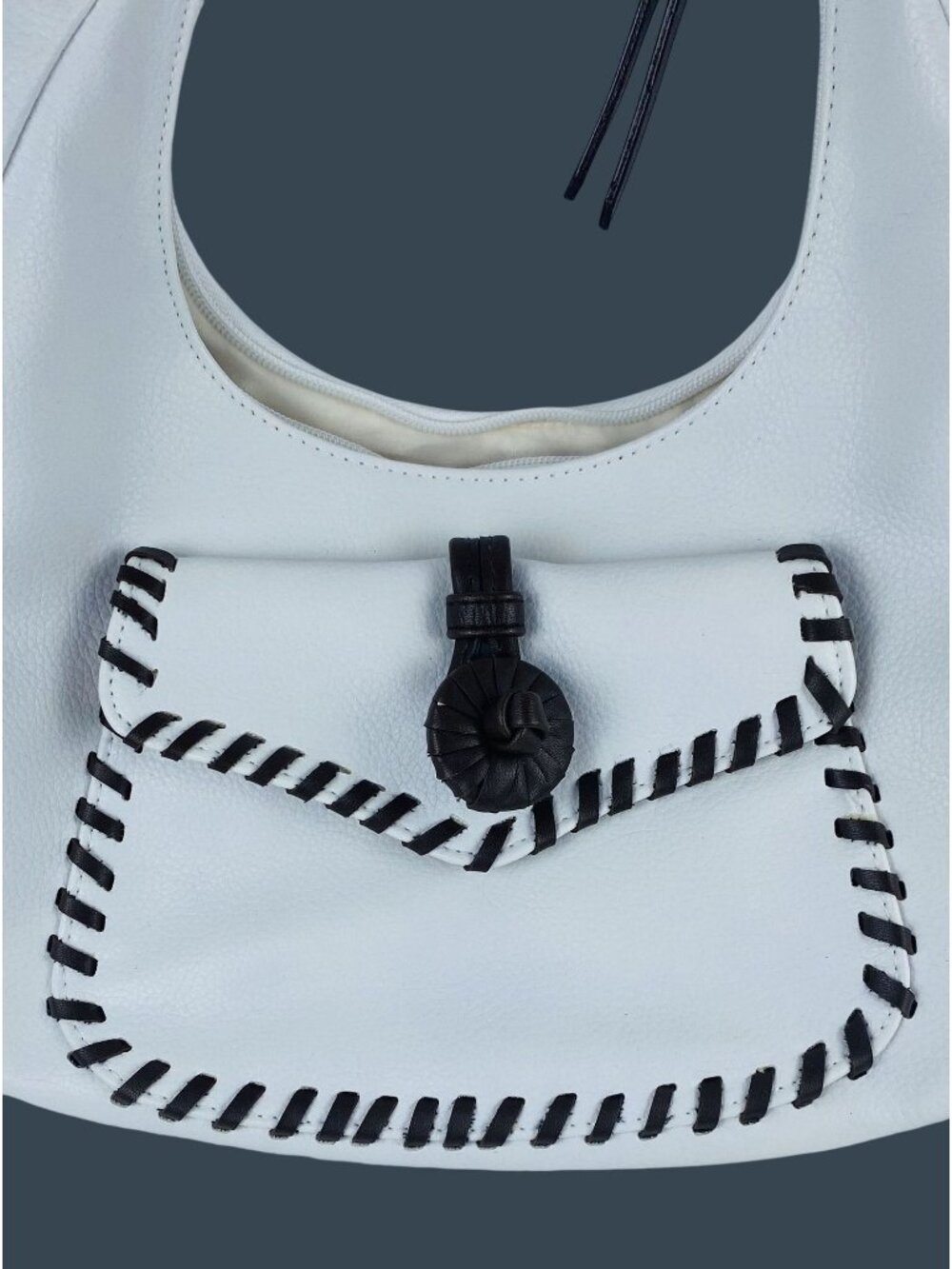 VTG Minicci Hippie White Shoulder Crescent Shaped Bag W/ Chocolate Brown Whipsti - Picture 6 of 16
